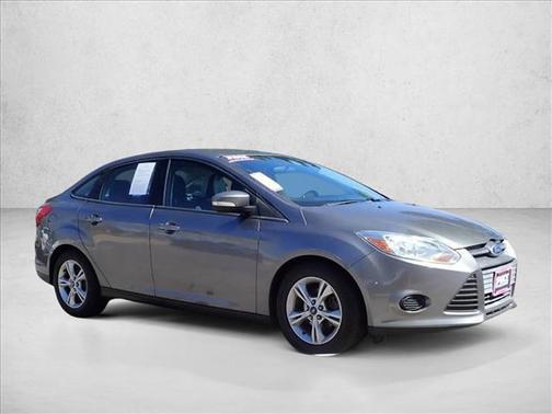 Sterling Grey Metallic 2013 Ford Focus SE