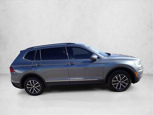 2020 Volkswagen Tiguan 2.0T SE 4MOTION