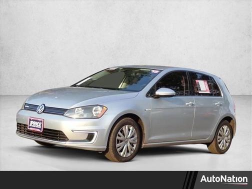 Reflex Silver Metallic 2015 Volkswagen e-Golf Limited Edition