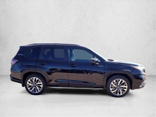 2025 Subaru Forester Hybrid Touring