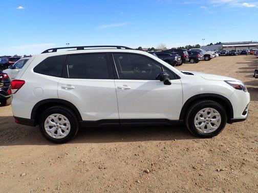 2023 Subaru Forester Base