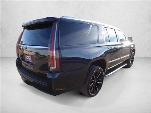 2019 Cadillac Escalade ESV Luxury