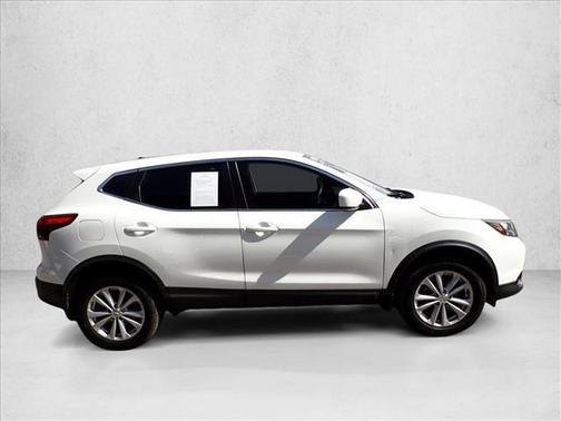 2018 Nissan Rogue Sport S