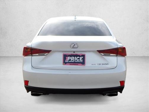2018 Lexus IS 300 Base