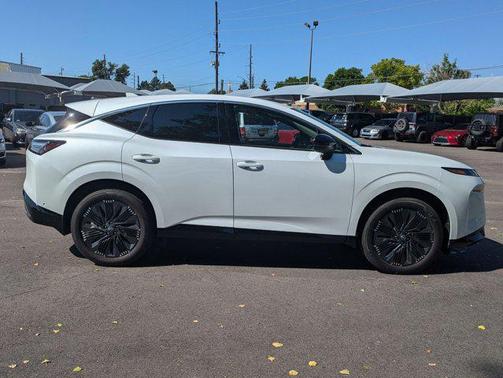 2025 Nissan Murano Platinum