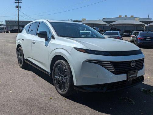 2025 Nissan Murano Platinum