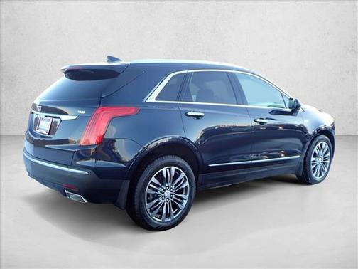 2017 Cadillac XT5 Premium Luxury