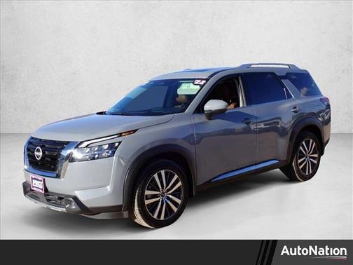 2022 Nissan Pathfinder Platinum 4WD