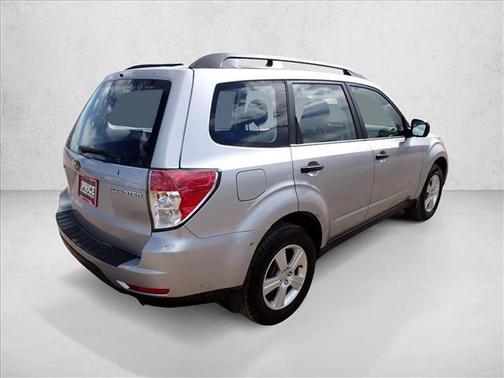 Ice Silver Metallic 2012 Subaru Forester 2.5X