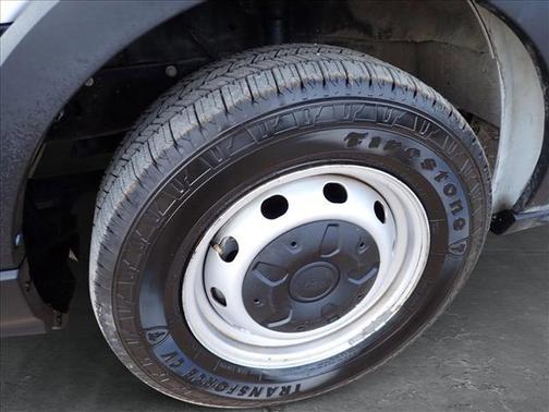 2022 Ford Transit-250 Base