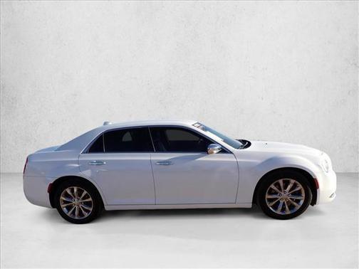 2018 Chrysler 300 Limited