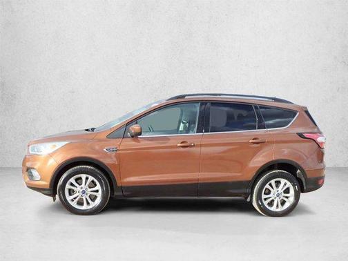 Canyon Ridge Metallic 2017 Ford Escape SE