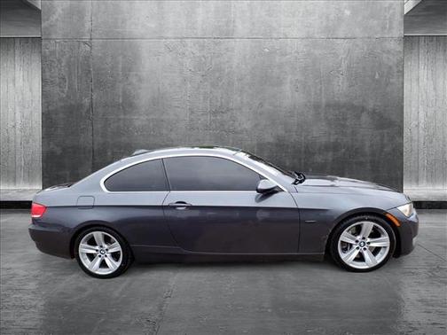 2008 BMW 335 335i