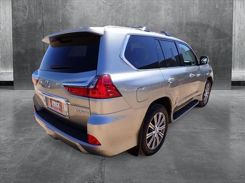 2016 Lexus LX 570 Base
