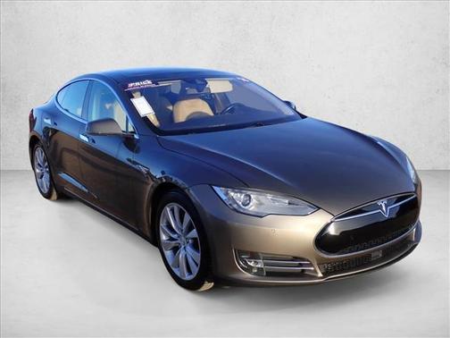 2016 Tesla Model S 90D