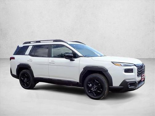 Crystal White Pearl 2026 Subaru Outback Limited