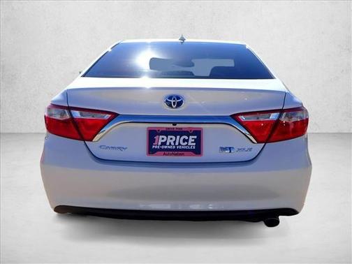 2016 Toyota Camry Hybrid XLE