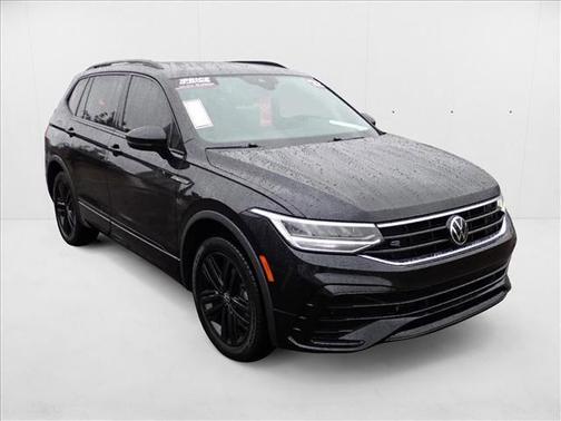 2022 Volkswagen Tiguan 2.0T SE R-Line Black 4MOTION