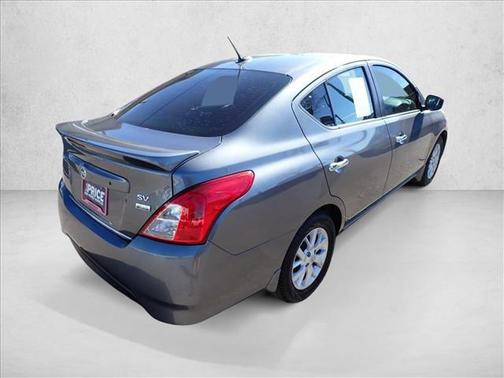 2017 Nissan Versa 1.6 SV