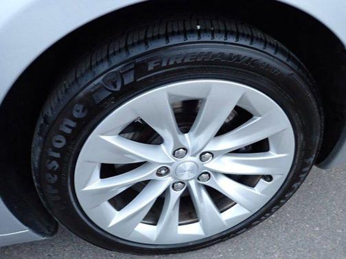 2016 Tesla Model S 70