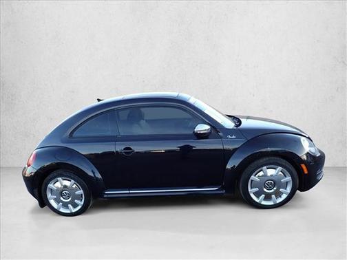 2013 Volkswagen Beetle 2.5L Fender Edition