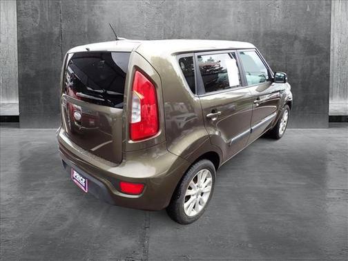 2013 Kia Soul +