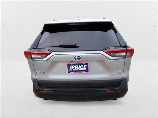 2020 Toyota RAV4 Hybrid XLE