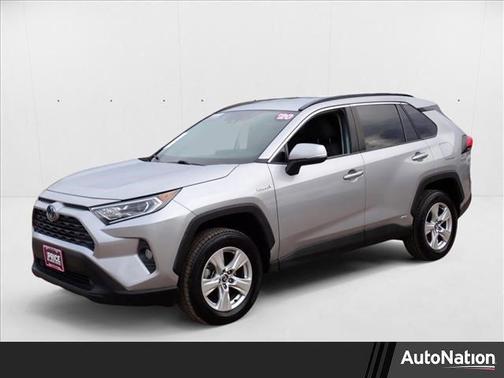 2020 Toyota RAV4 Hybrid XLE