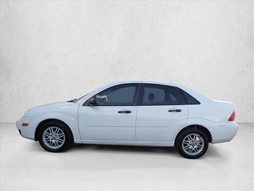 2005 Ford Focus ZX4 SE