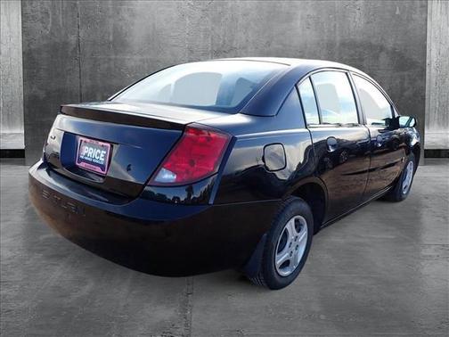2003 Saturn Ion 1