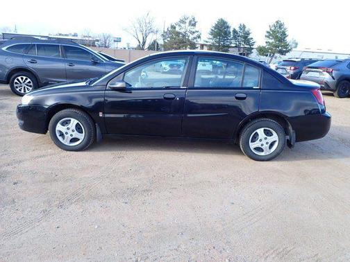 2003 Saturn Ion 1