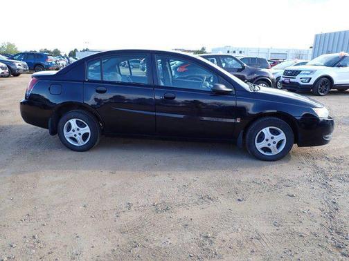 2003 Saturn Ion 1