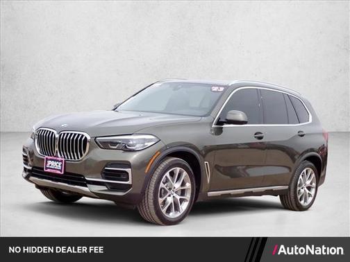 Manhattan Green Metallic 2023 BMW X5 xDrive40i