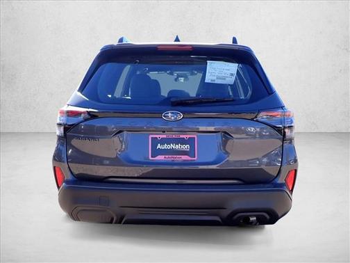 2025 Subaru Forester Base