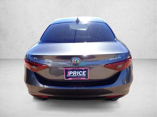 2018 Alfa Romeo Giulia Ti