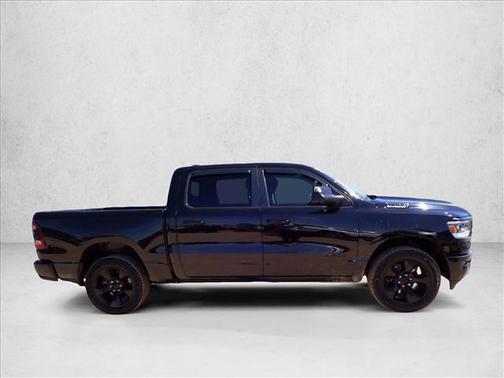 Diamond Black Crystal Pearlcoat 2019 RAM 1500 Big Horn
