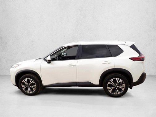 Pearl White Tricoat 2023 Nissan Rogue SV