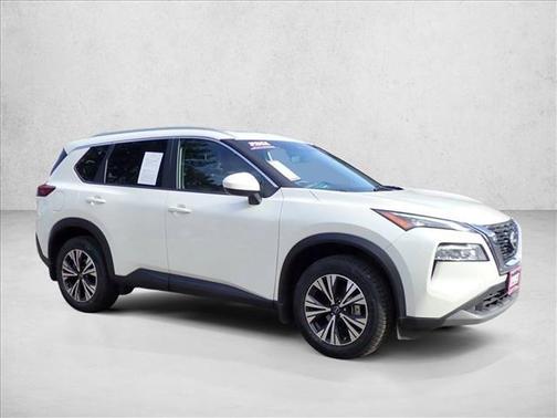 Pearl White Tricoat 2023 Nissan Rogue SV
