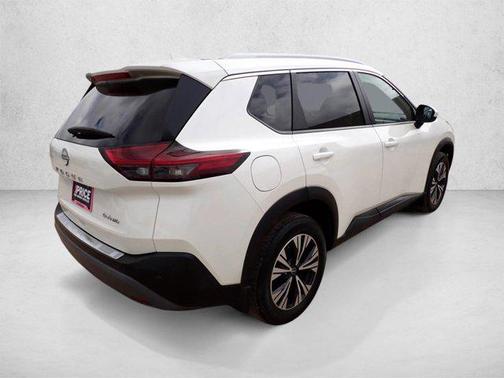 Pearl White Tricoat 2023 Nissan Rogue SV