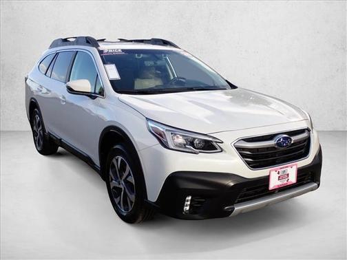 Crystal White Pearl 2020 Subaru Outback Limited