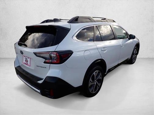 Crystal White Pearl 2020 Subaru Outback Limited