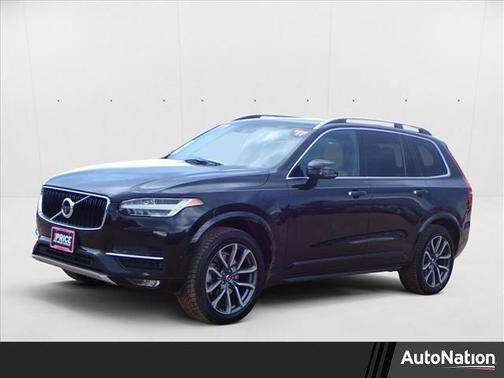 2017 Volvo XC90 T6 Momentum