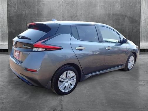 2022 Nissan Leaf S 40 kWh