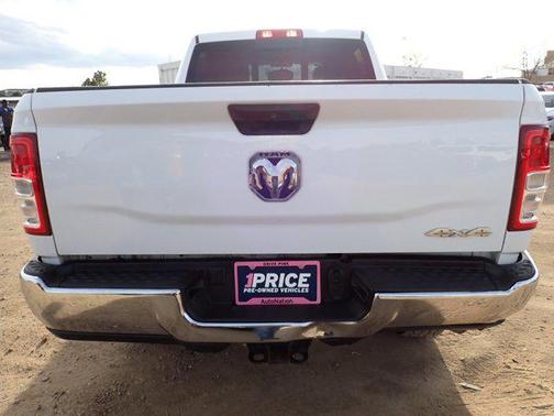 2023 RAM 2500 Tradesman Crew Cab 4x4 6'4' Box