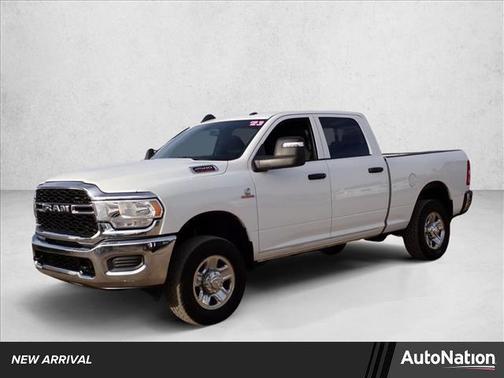 2023 RAM 2500 Tradesman Crew Cab 4x4 6'4' Box