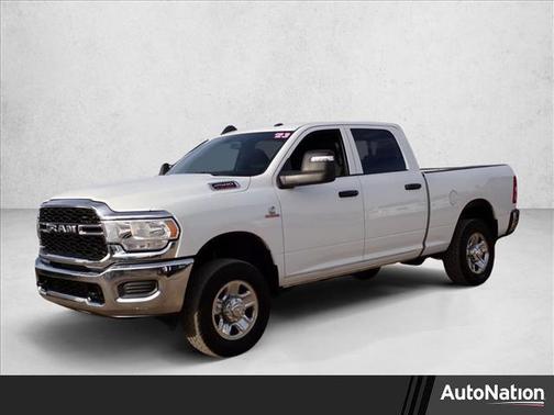 2023 RAM 2500 Tradesman Crew Cab 4x4 6'4' Box