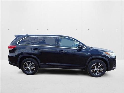 2019 Toyota Highlander LE Plus