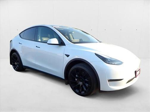 2023 Tesla Model Y Long Range Dual Motor All-Wheel Drive