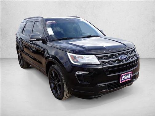 Agate Black Metallic 2019 Ford Explorer XLT