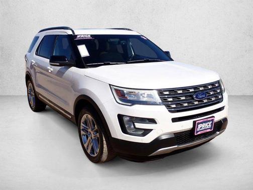 White Platinum Metallic Tri-Coat 2016 Ford Explorer XLT